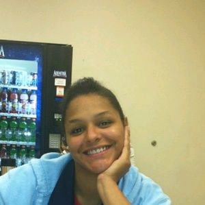 Meet your Posher, Rutha